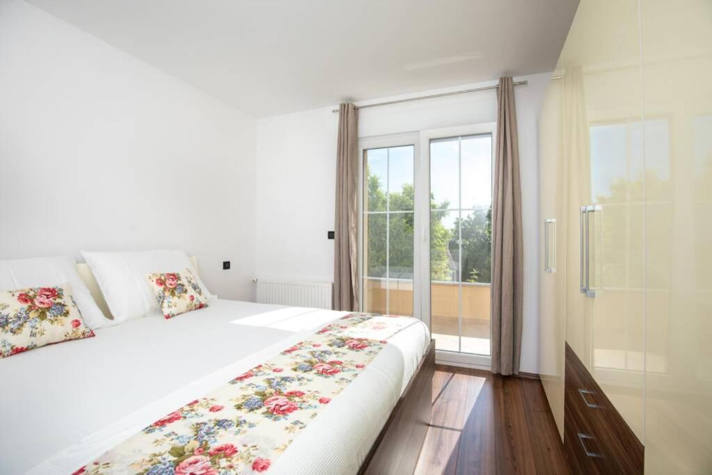 Apartment Natali Punat- Free Parking On Premises מראה חיצוני תמונה